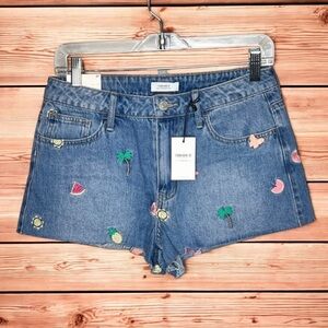 ☀️Forever 21 Tropical Fruit Palm Tree Embroidered Cut Off Mid Rise Jean Shorts
